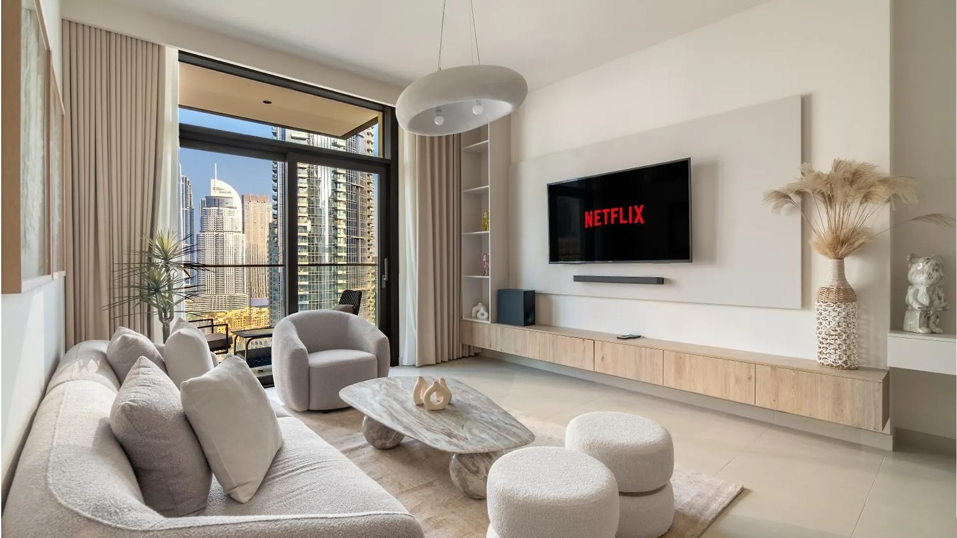 Apartamento Dubai Luxe Stay Burj Khalifa Views & Mall Access