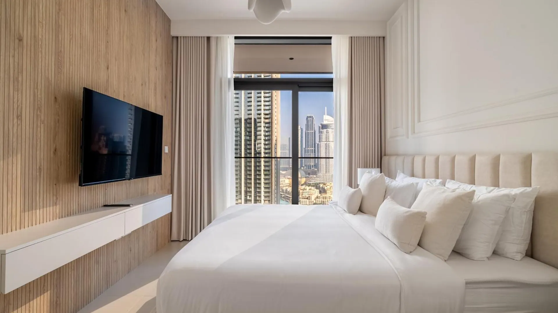 Dubai Luxe Stay Burj Khalifa Views & Mall Access 0*,  United Arab Emirates